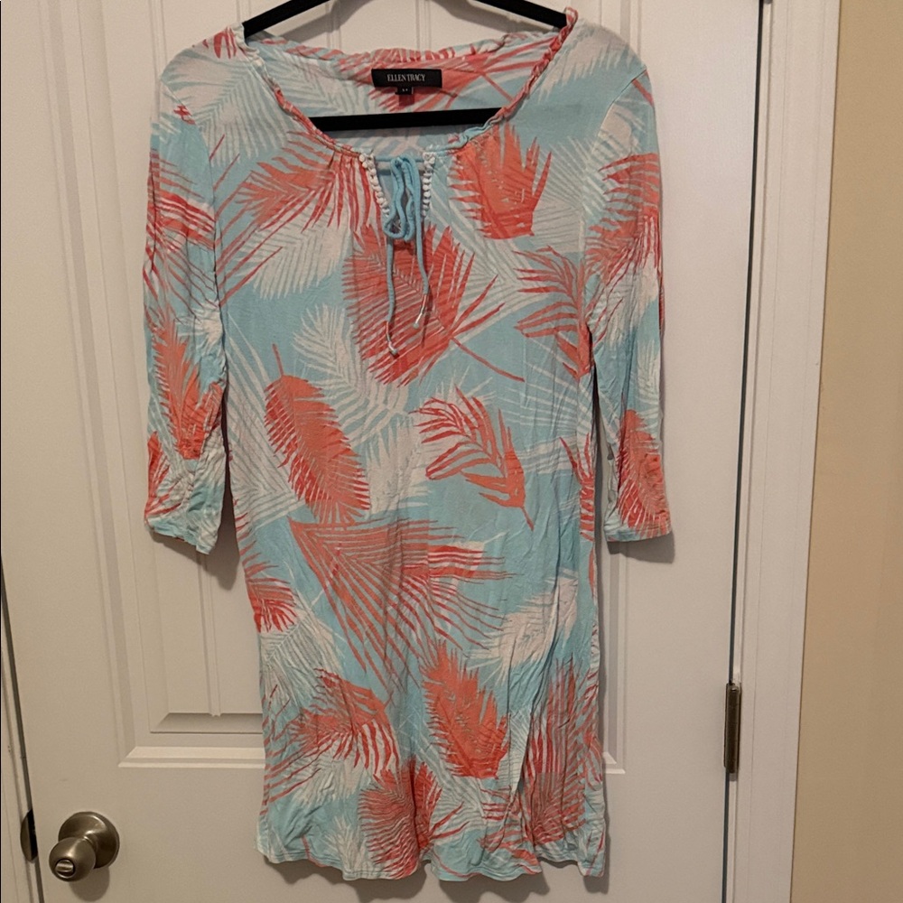 Ellen Tracy Tropical Print‎ Gown